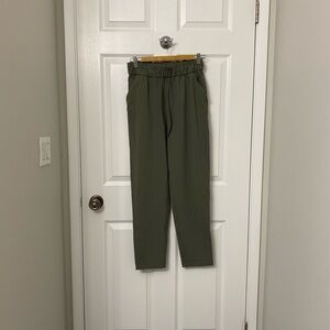 Stretch High Rise 7/8 Length Pant 25”